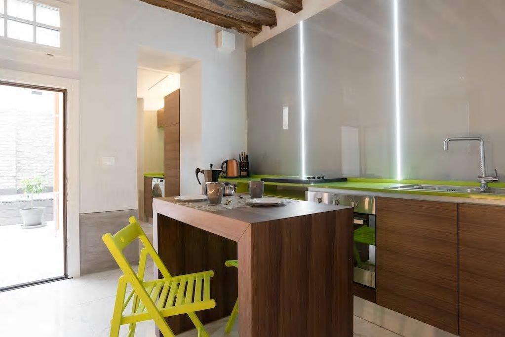 Borgoloco Luxury Flat With Jacuzzi Apartment