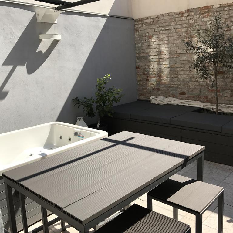 Apartment Borgoloco Luxury Flat With Jacuzzi